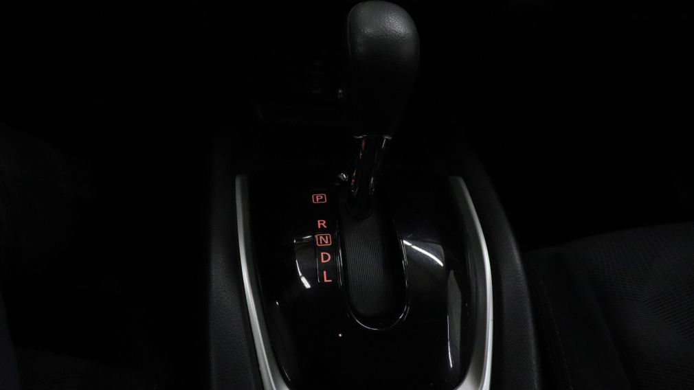 2015 Nissan Rogue SV AWD #21