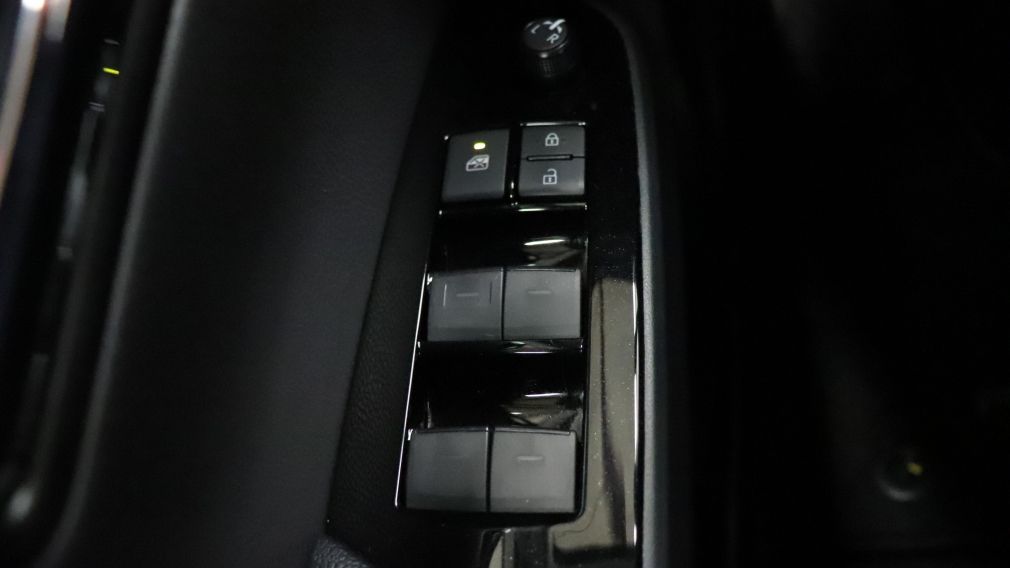 2020 Toyota Prius Hybride Branchable, Camera, siège chauffant #8
