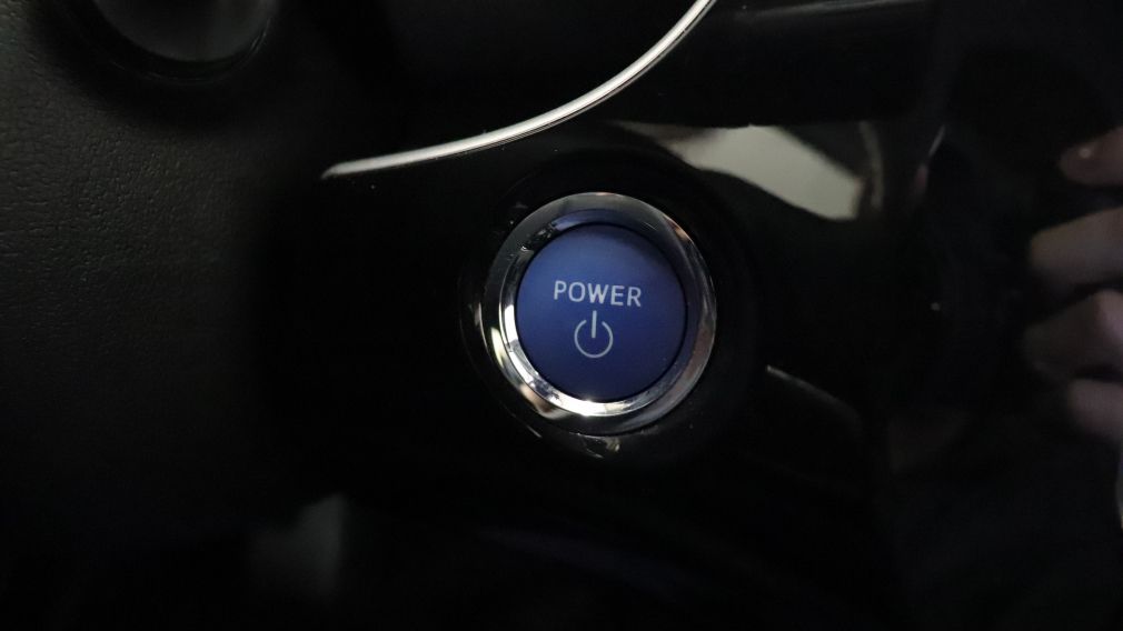 2020 Toyota Prius Hybride Branchable, Camera, siège chauffant #17
