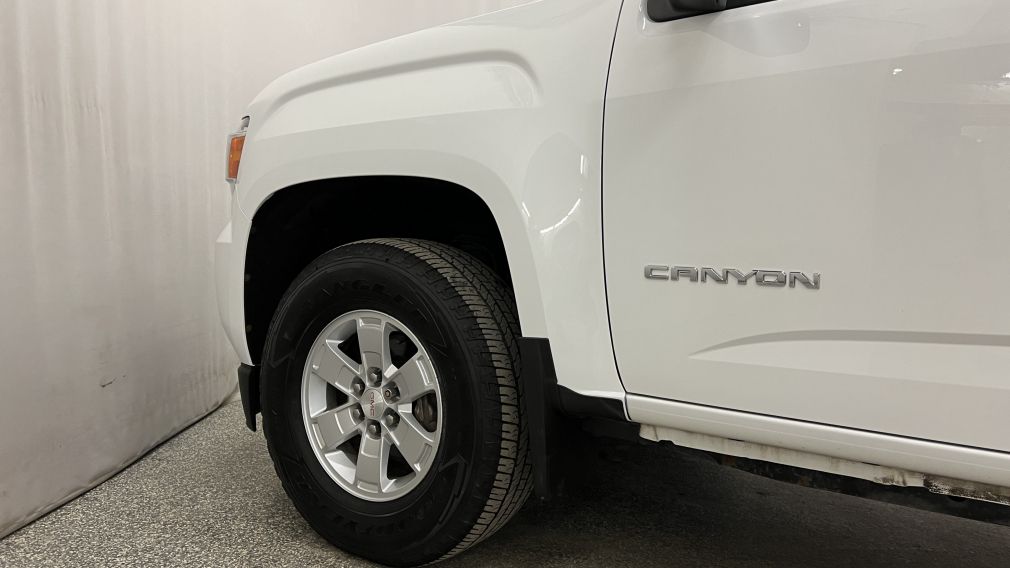 2015 GMC Canyon 2WD, A/C, Hitch #21