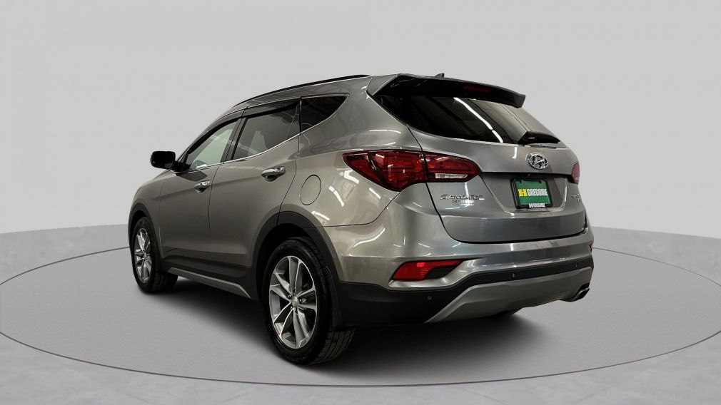 2017 Hyundai Santa Fe SE #4