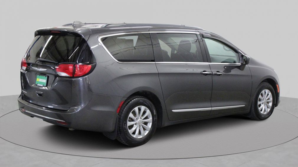 2017 Chrysler Pacifica Touring-L #7