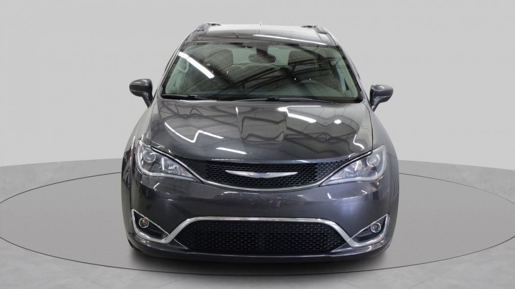 2017 Chrysler Pacifica Touring-L #1