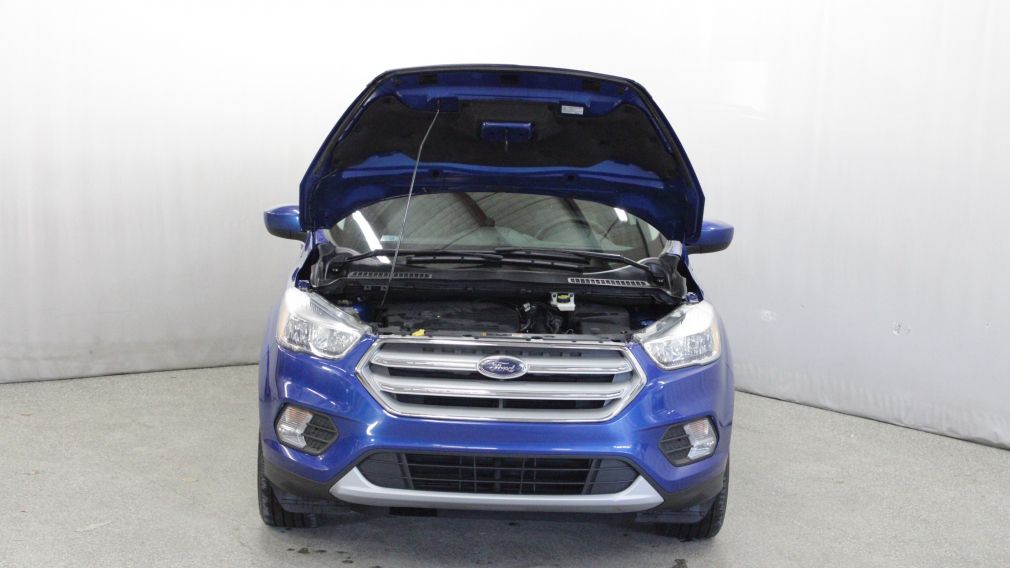 2018 Ford Escape SE #28