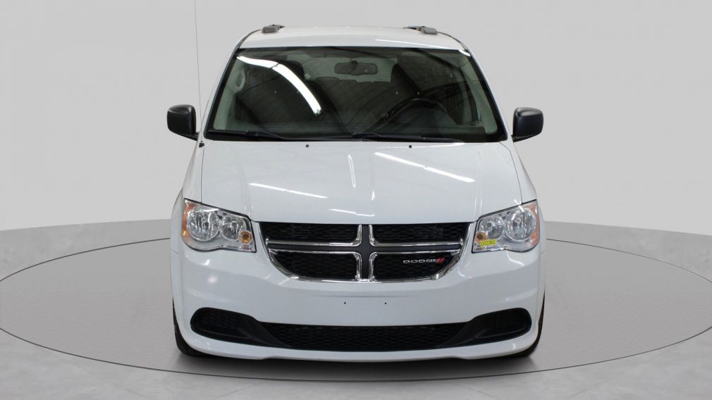 2016 Dodge GR Caravan SXT #2