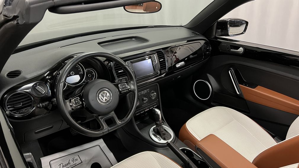 2016 Volkswagen BEETLE Classic, Convertible #9