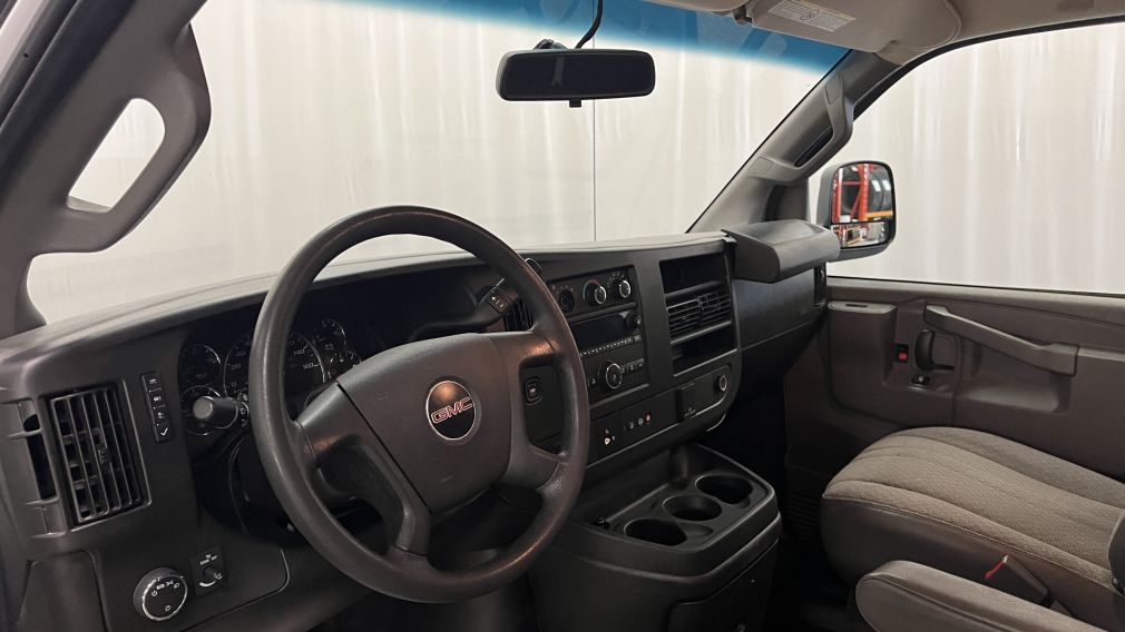 2019 GMC Savana RWD 2500 135" #9