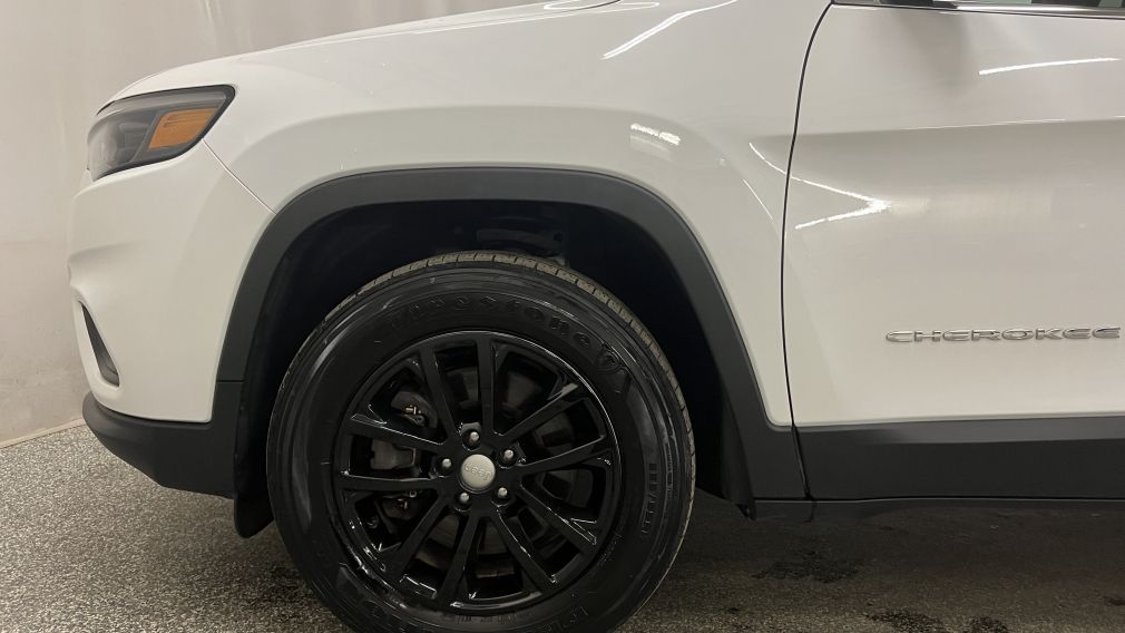 2019 Jeep Cherokee North, 4x4, V6 #32