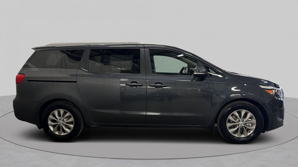 2017 Kia Sedona LX+ #4