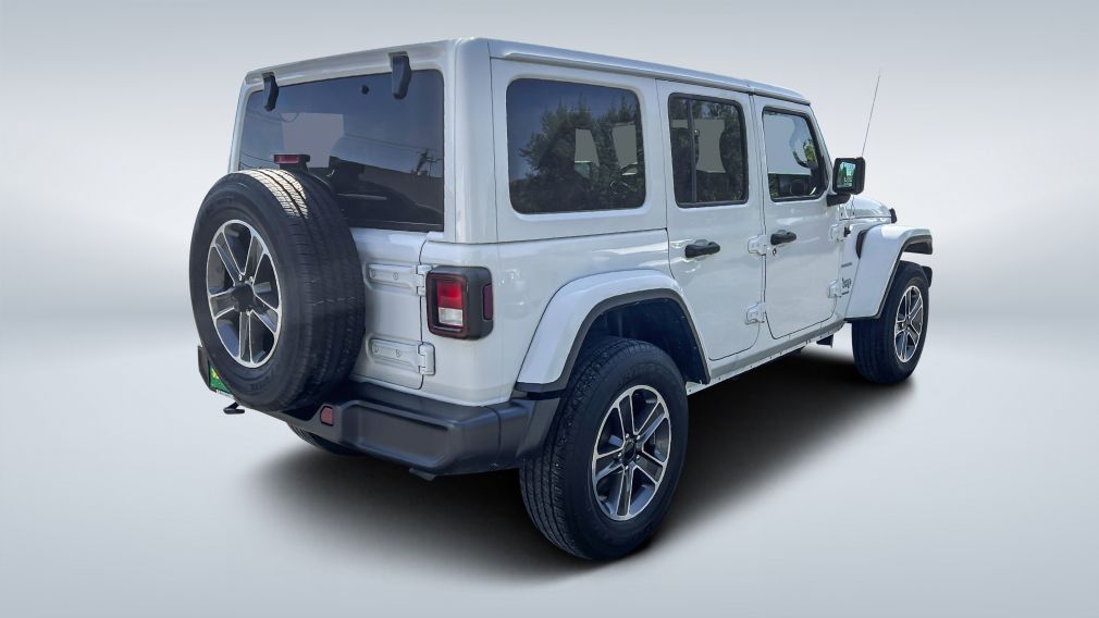 2023 Jeep Wrangler — photo 7