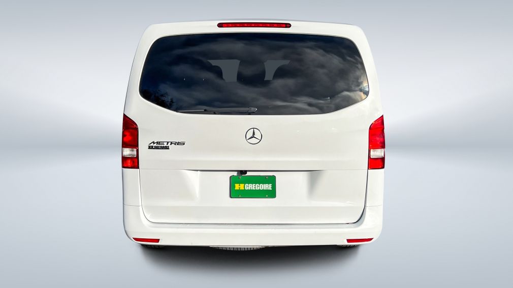 2022 Mercedes Benz Metris — photo 6
