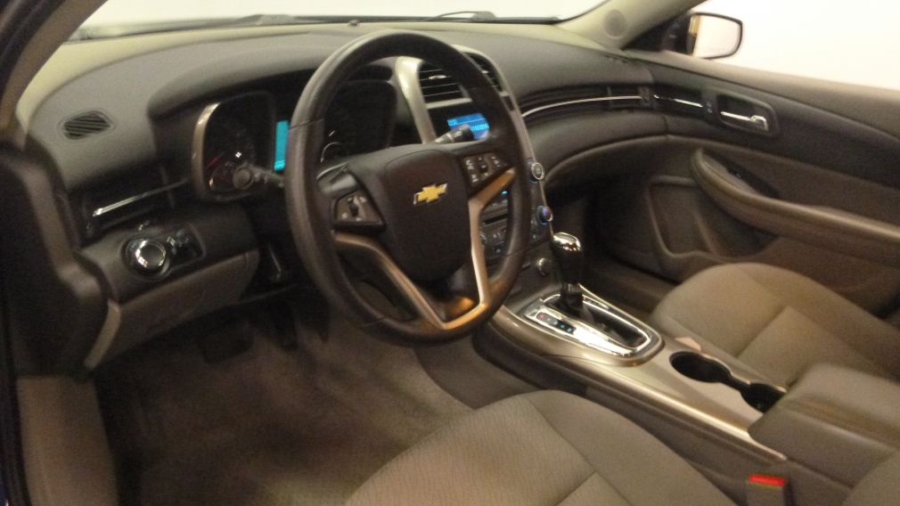 2013 Chevrolet Malibu LS #9