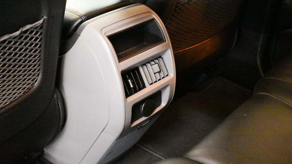 2011 Cadillac SRX 3.0 Luxury #19