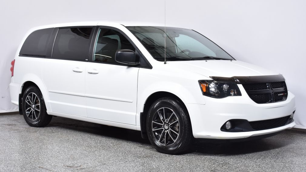 2014 Dodge GR Caravan SXT #0