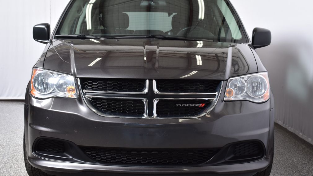 2015 Dodge GR Caravan SXT #1