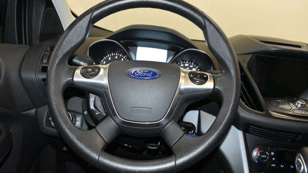 2015 Ford Escape SE #16