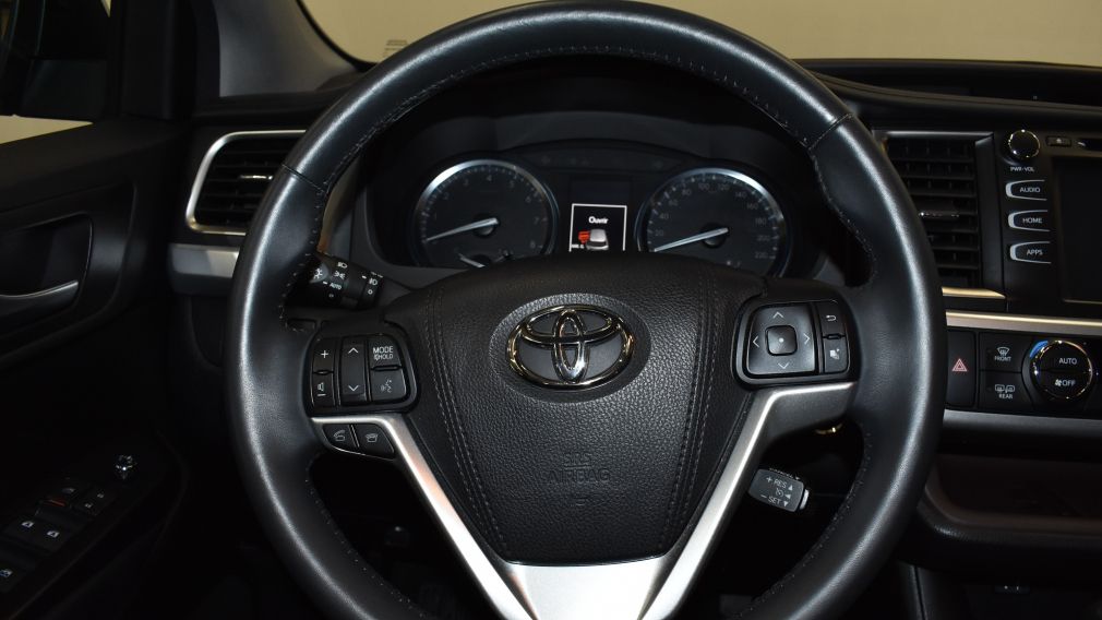 2015 Toyota Highlander XLE #20