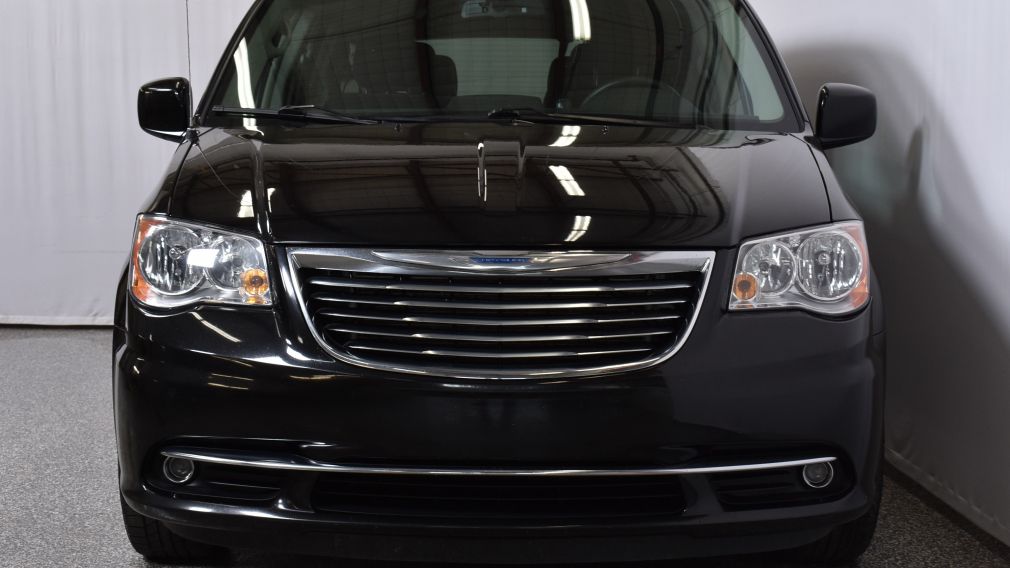 2014 Chrysler Town And Country Touring #2