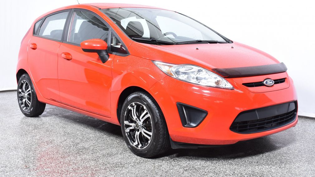 2013 Ford Fiesta SE #0