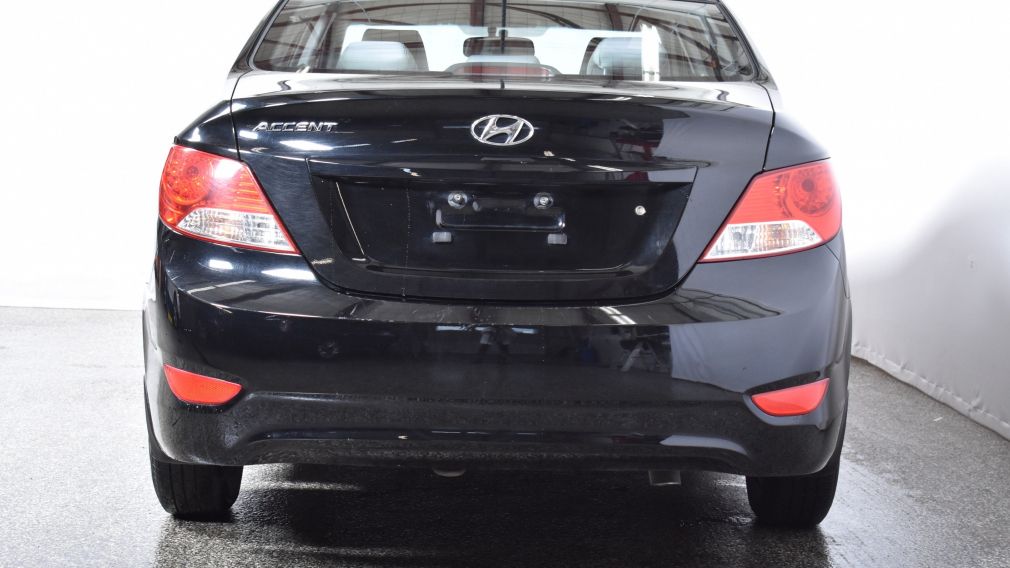 2014 Hyundai Accent GL #4