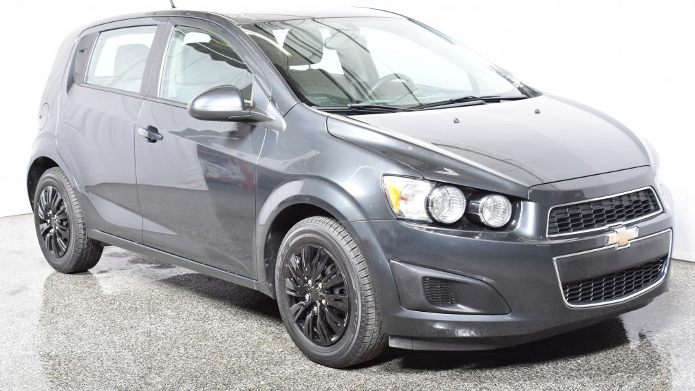 2014 Chevrolet Sonic LS #25