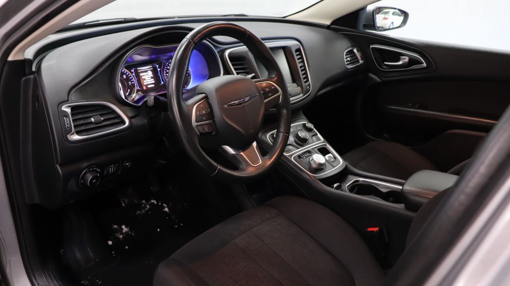 2015 Chrysler 200 Limited #9