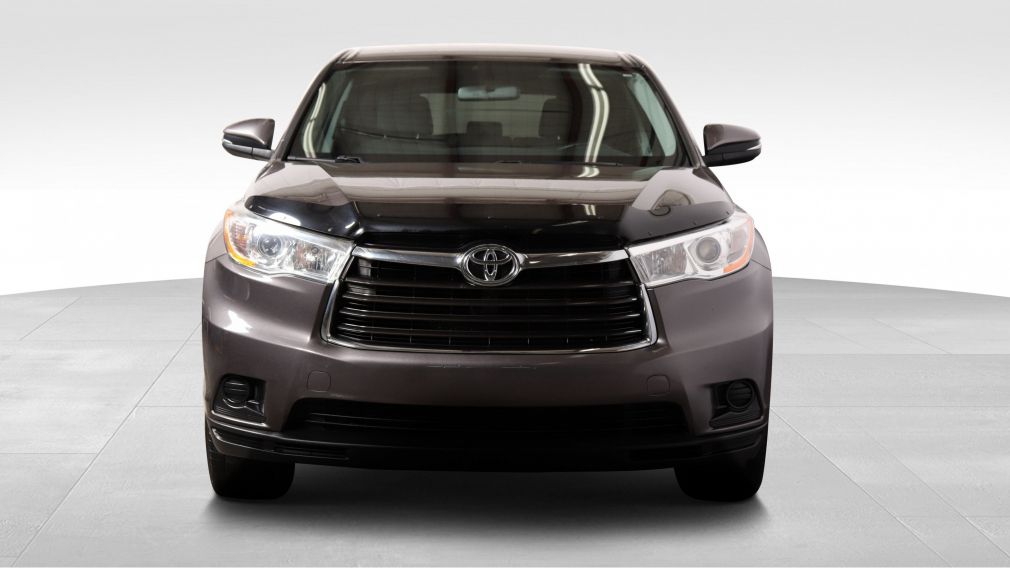 2016 Toyota Highlander LE #2