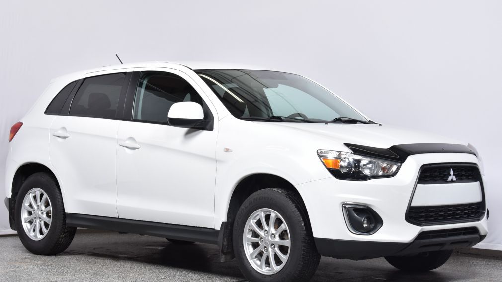 2014 Mitsubishi RVR SE #0