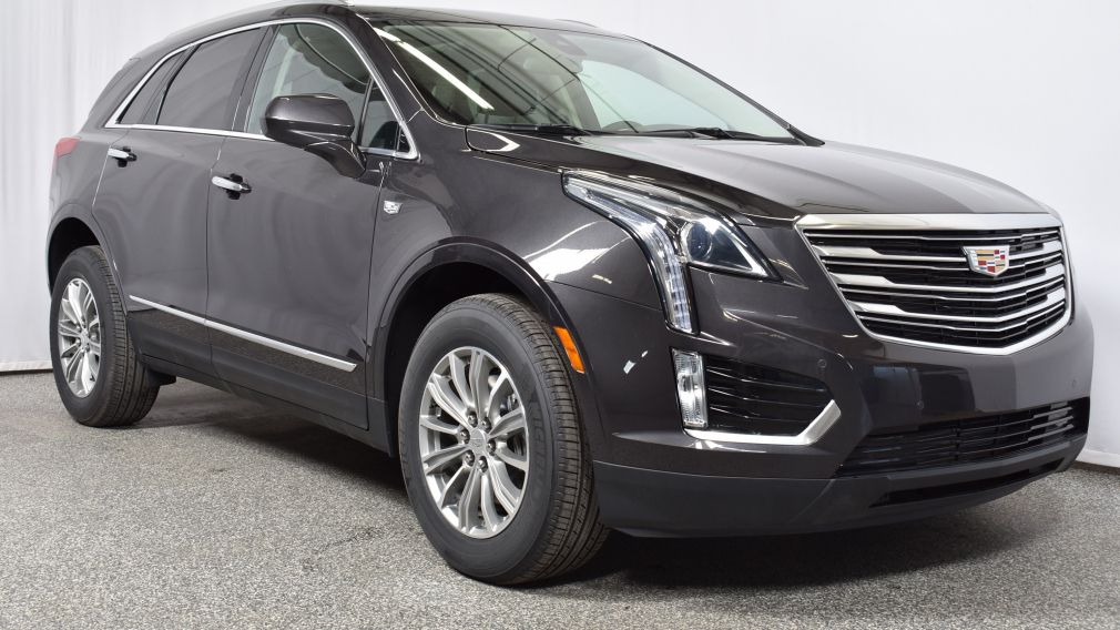 2017 Cadillac XT5 Luxury FWD #0