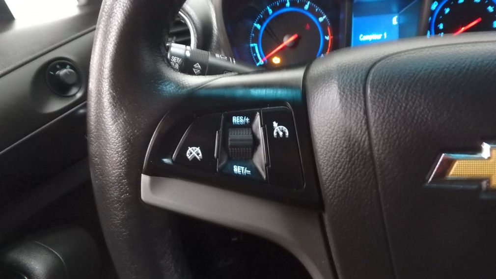 2015 Chevrolet Equinox LS #11
