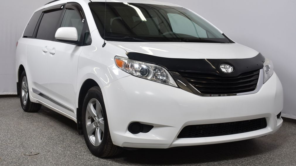 2012 Toyota Sienna LE #0