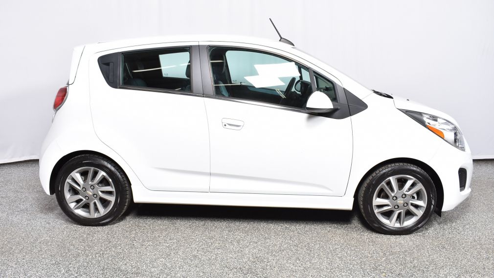 2016 Chevrolet Spark LT Electrique #2