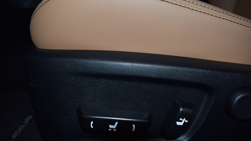 2016 Lexus IS300 4dr Sdn AWD #11