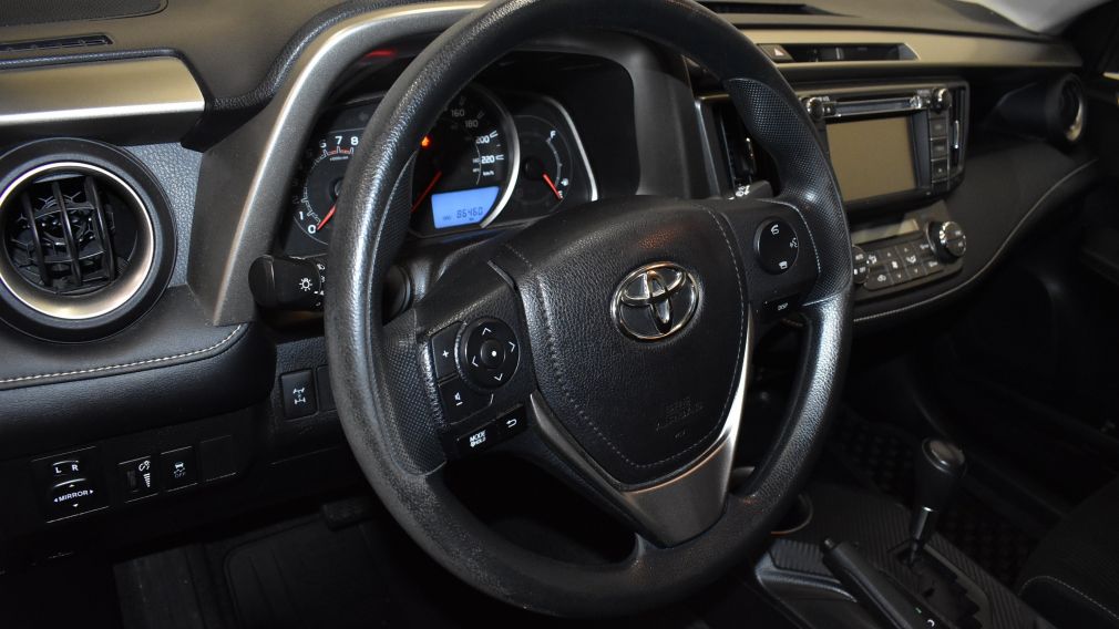 2015 Toyota Rav 4 XLE #12