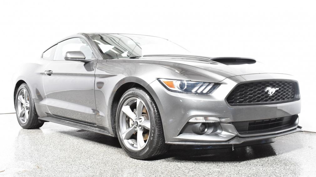 2017 Ford Mustang V6 #0