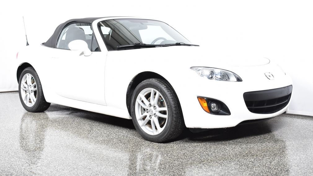 2012 Mazda MX 5 GX #0