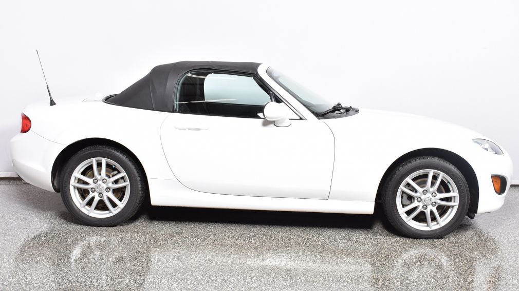 2012 Mazda MX 5 GX #2