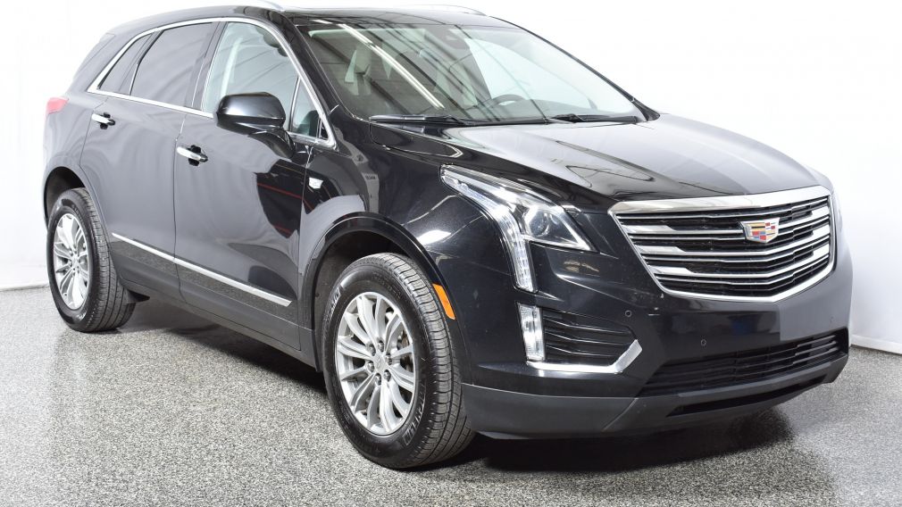 2017 Cadillac XT5 Luxury AWD #0