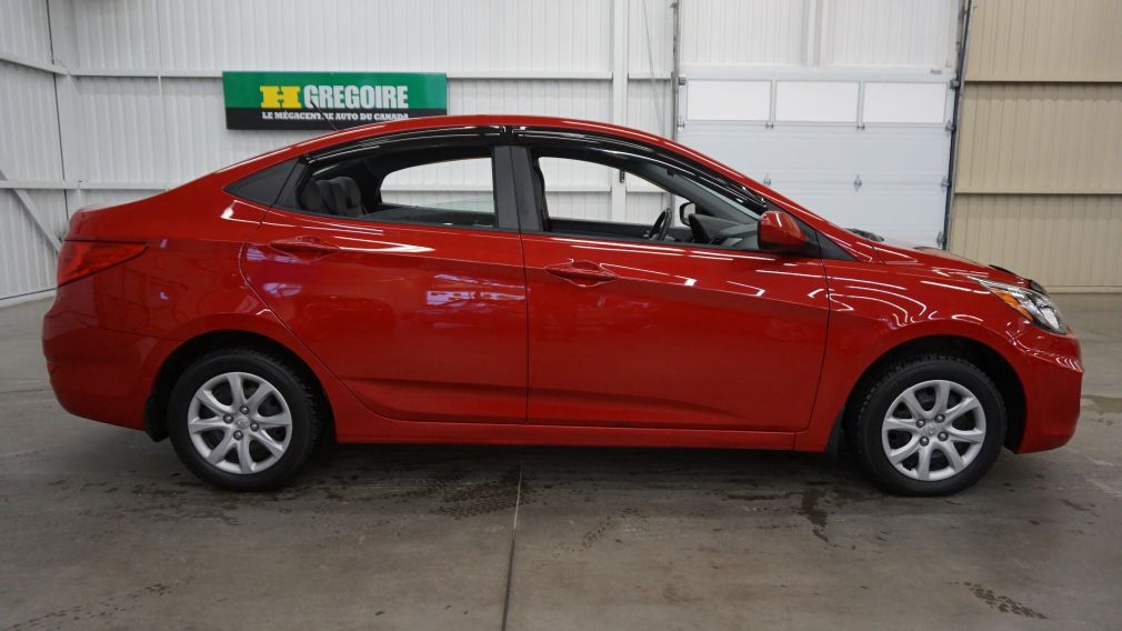 2012 Hyundai Accent GL #7