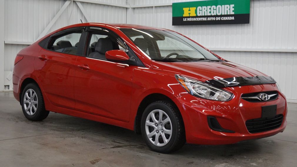 2012 Hyundai Accent GL #27