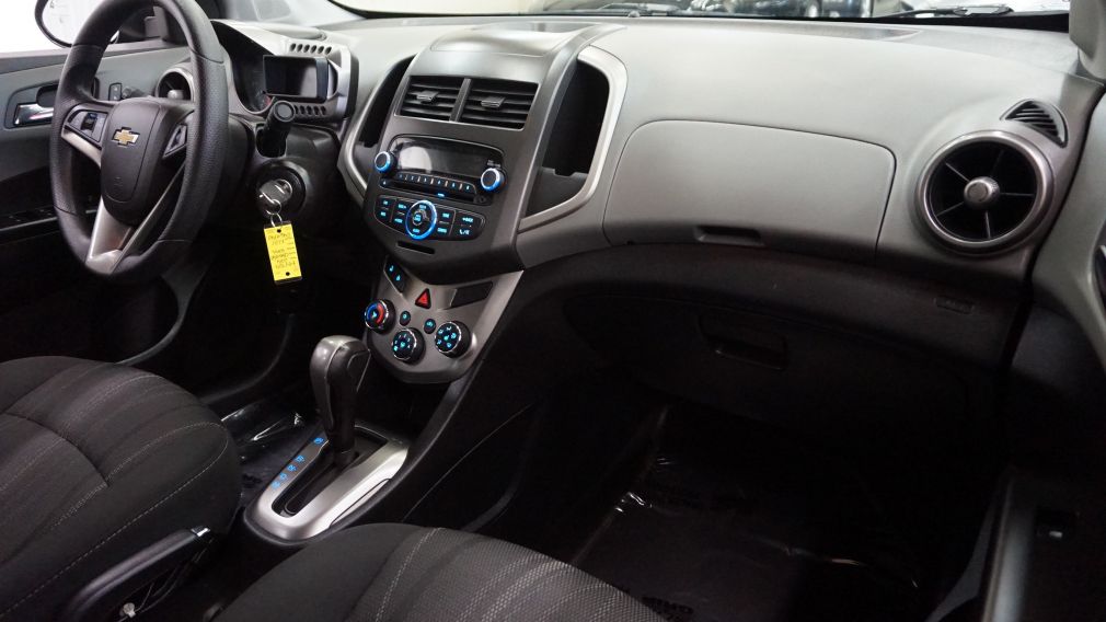 2014 Chevrolet Sonic LT #31