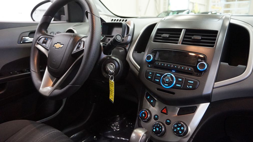 2014 Chevrolet Sonic LT #33