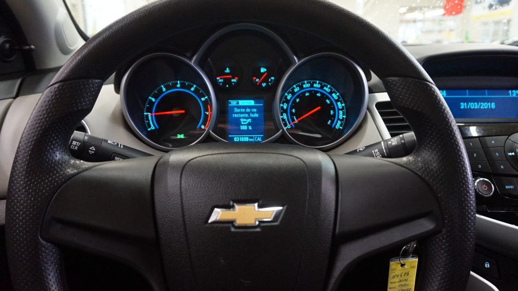 2014 Chevrolet Cruze LS #12