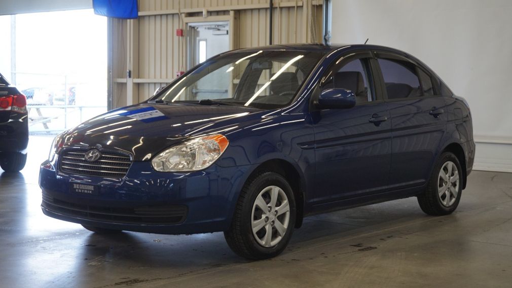 2011 Hyundai Accent GL #2