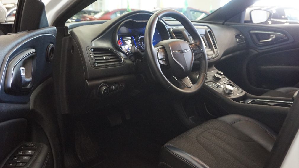 2015 Chrysler 200 S (cuir) #9