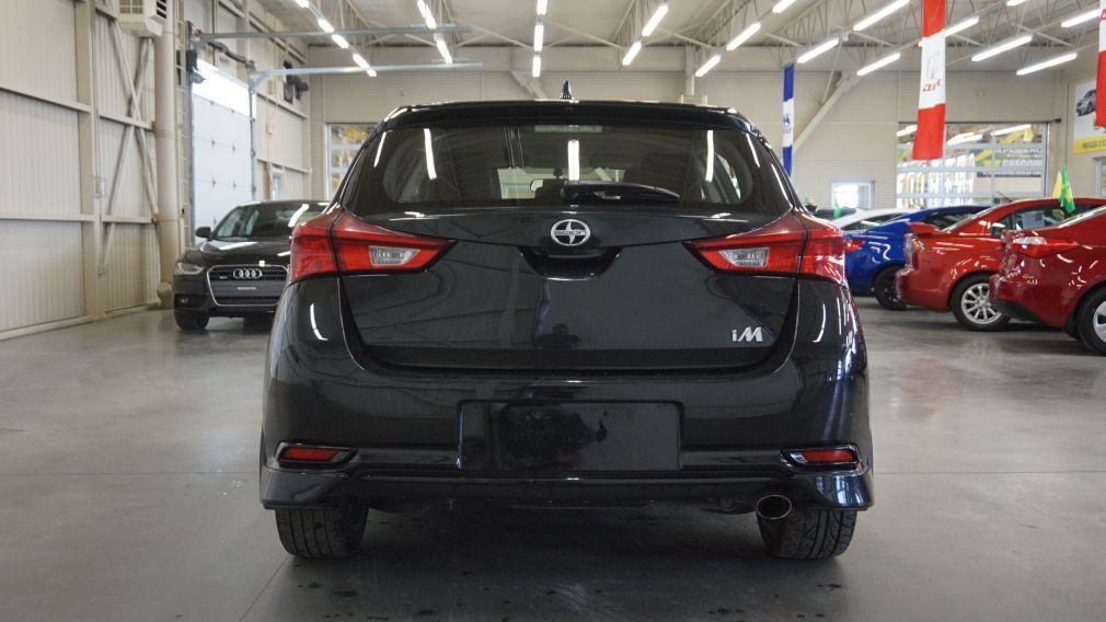 2016 Scion iM (caméra de recul) #6