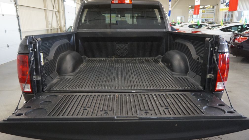 2015 Ram 1500 SLT 4WD #28