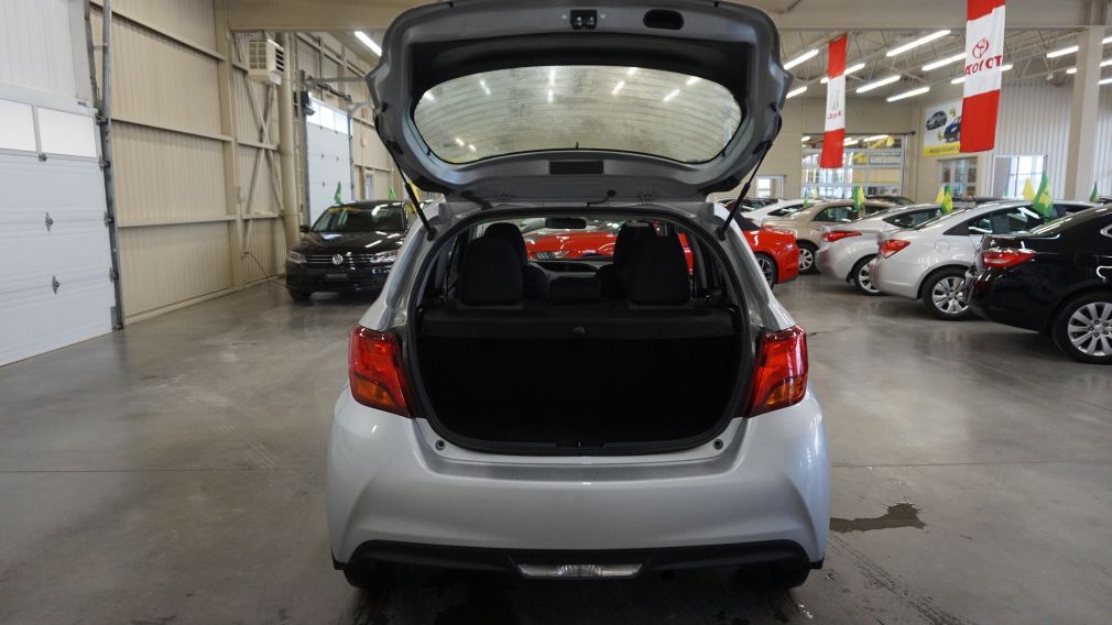 2015 Toyota Yaris LE #21