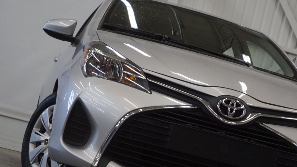 2015 Toyota Yaris LE #30