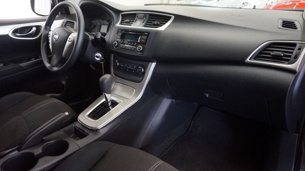 2015 Nissan Sentra S #25